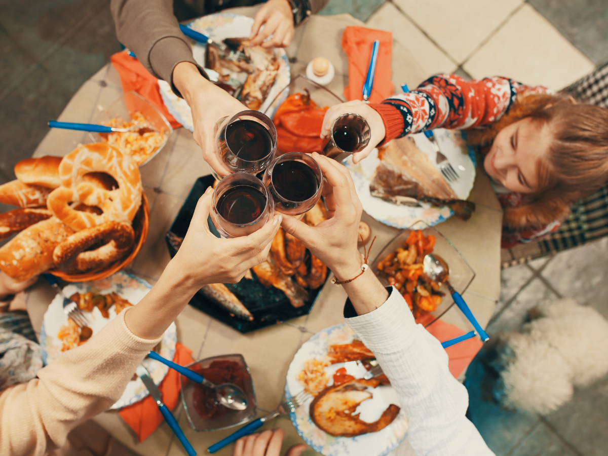 Make 2023 your best year ever with friends and family lunches