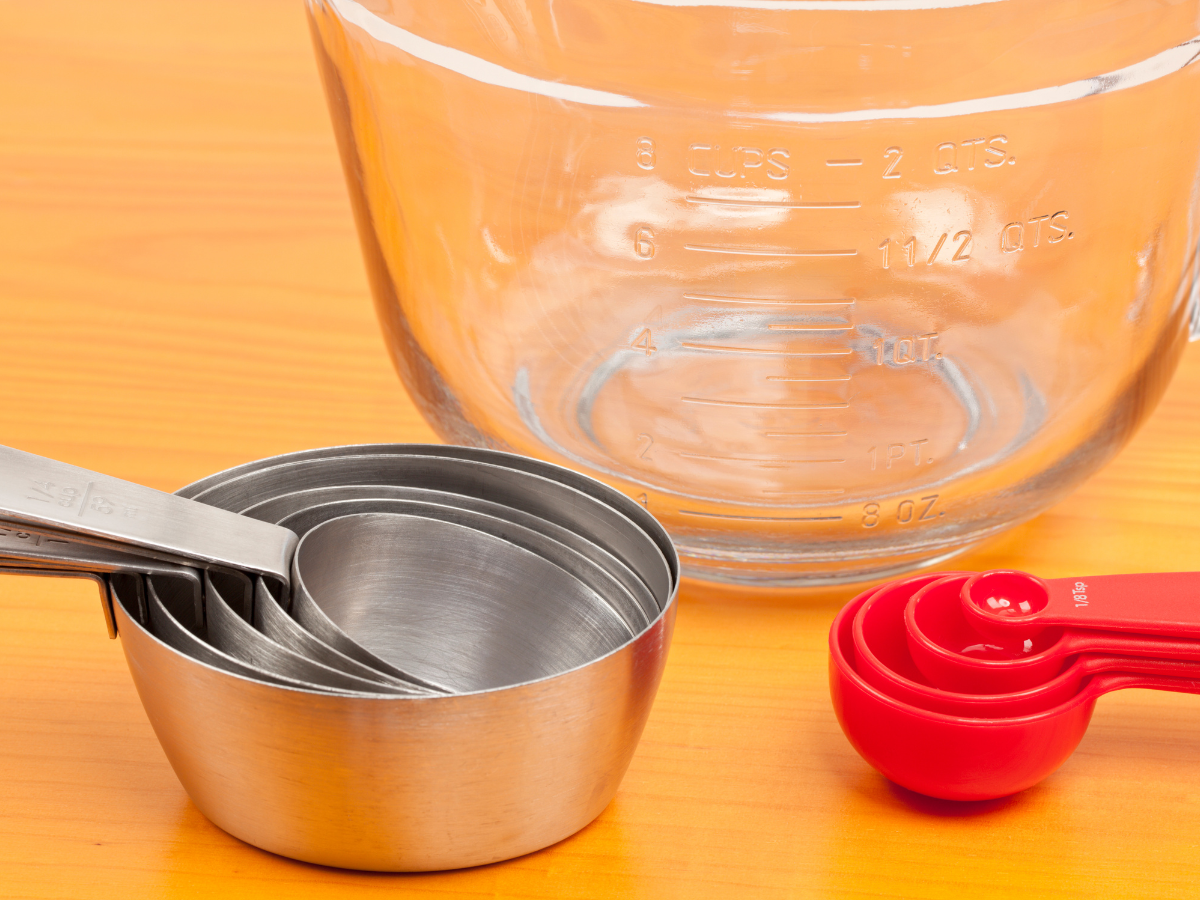 Essential Kitchen Tools - Measuring cups and spoons